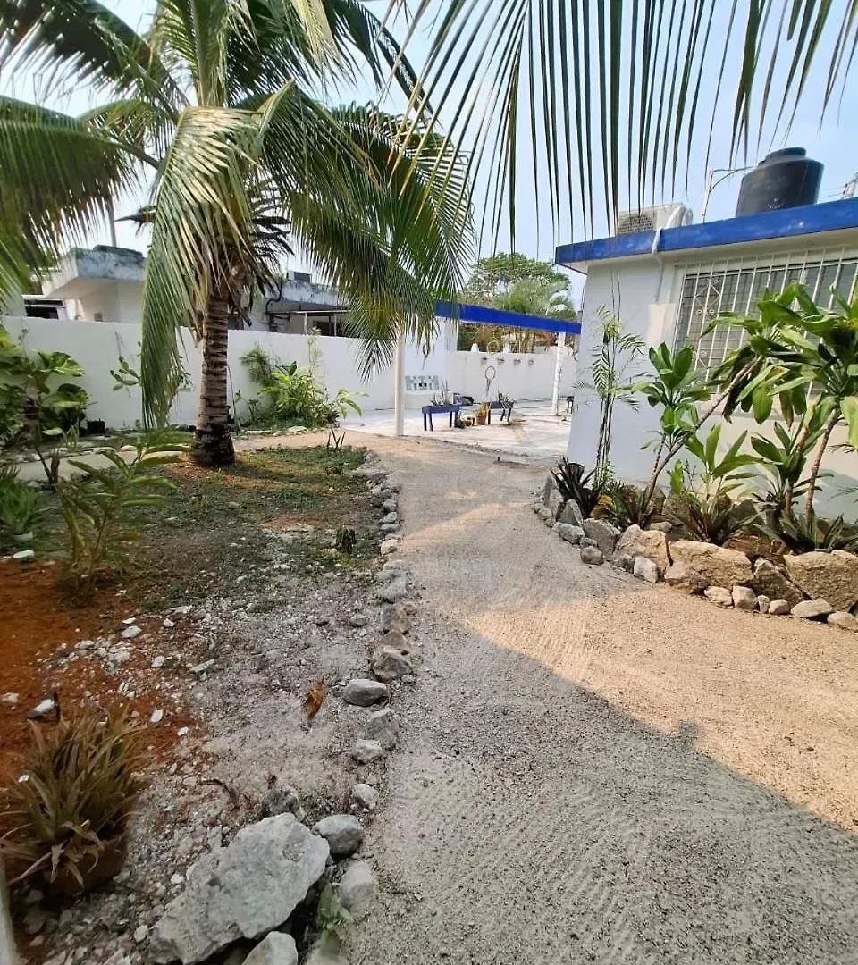 فندق Nido Wellness Center باكالار